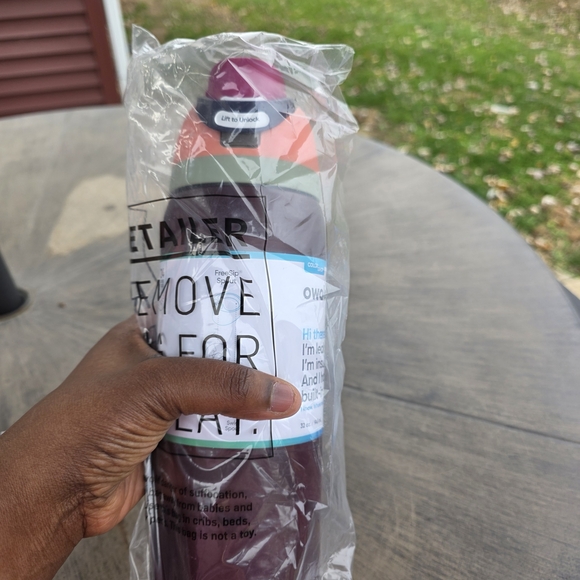 Nwt And Flawless Owala 32oz Velvet Moon Colordrop 2023